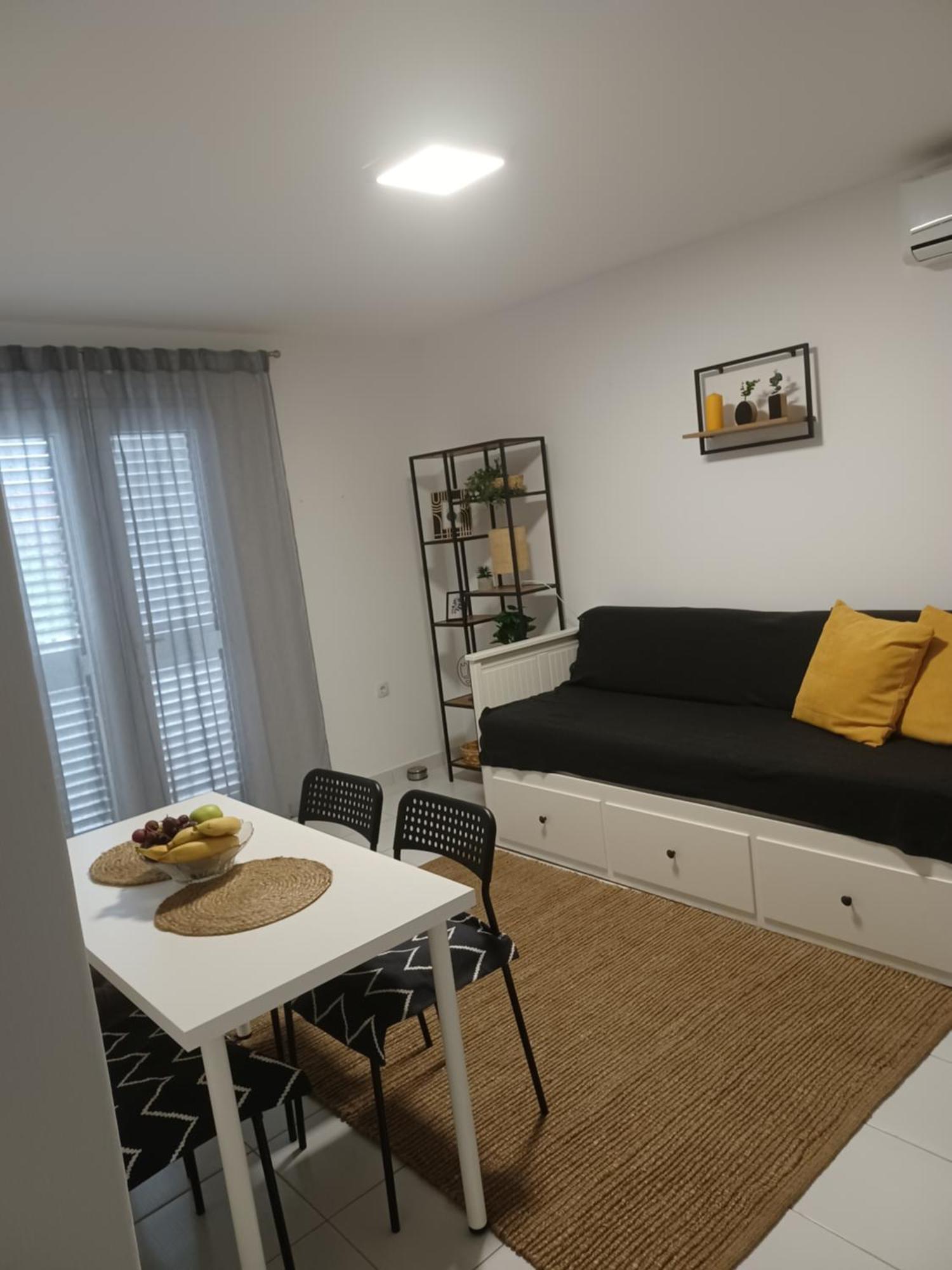 Apartmani Ana - Meka Draga 오브로박 외부 사진