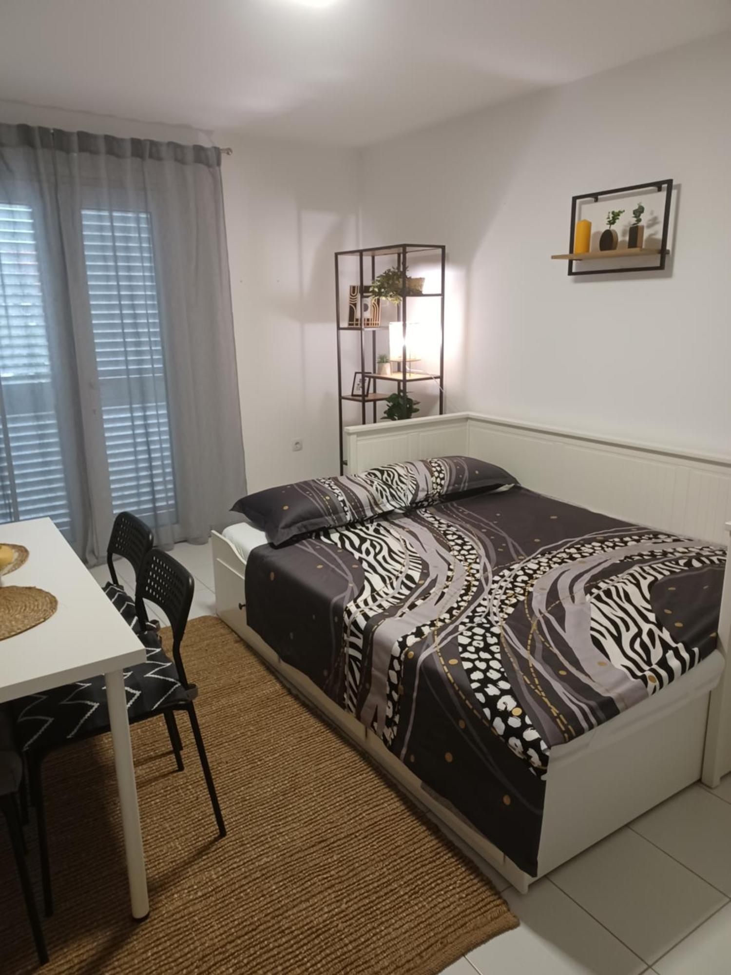 Apartmani Ana - Meka Draga 오브로박 외부 사진