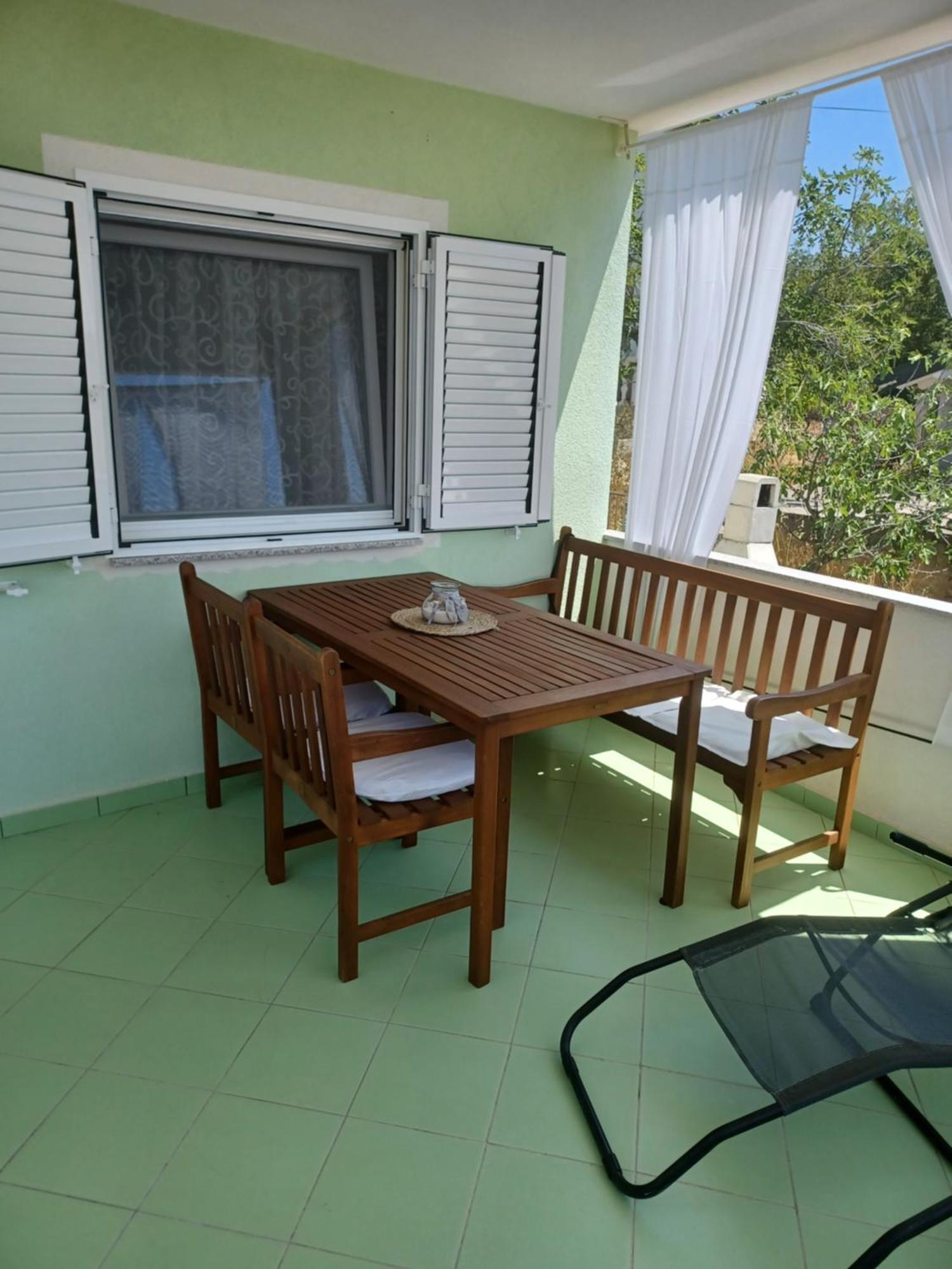 Apartmani Ana - Meka Draga 오브로박 외부 사진